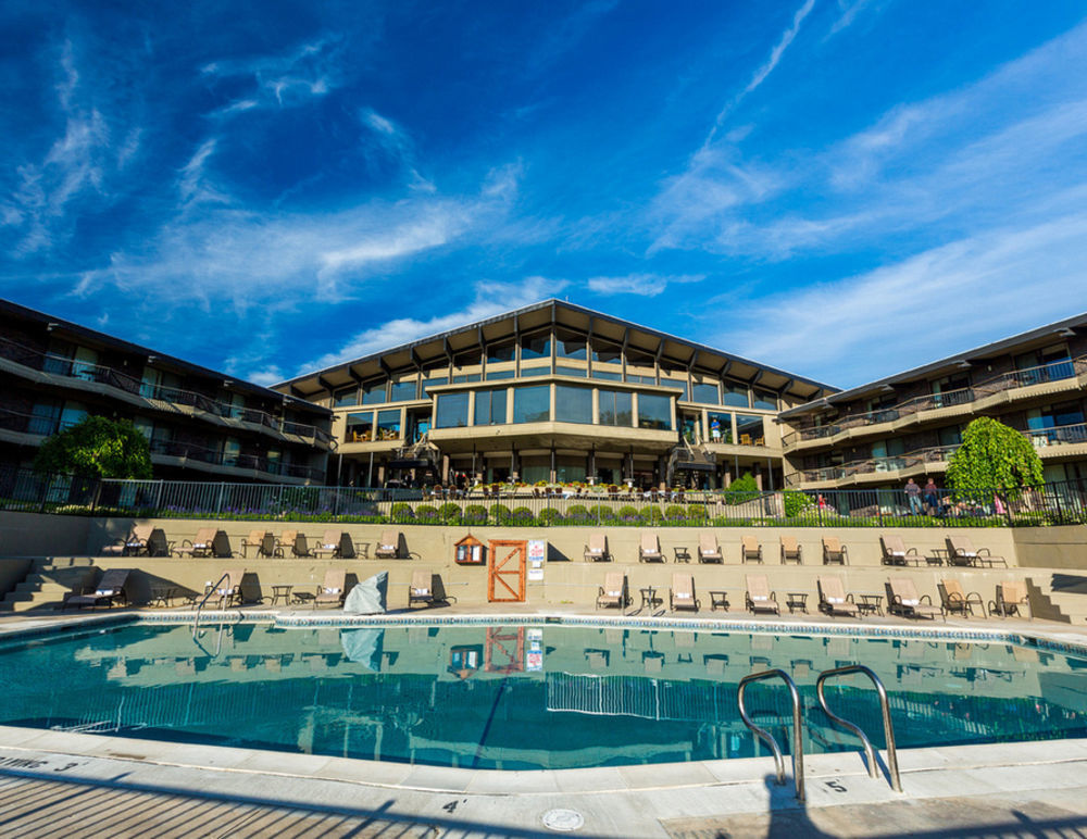 Bellaire Summit Village מראה חיצוני תמונה