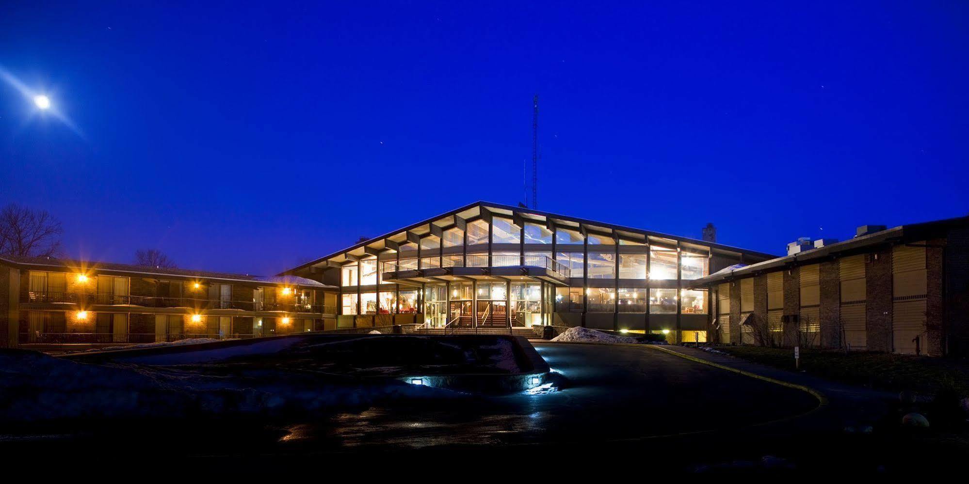 Bellaire Summit Village מראה חיצוני תמונה